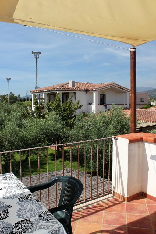 Oleandro Apartamento Lotzorai Exterior foto
